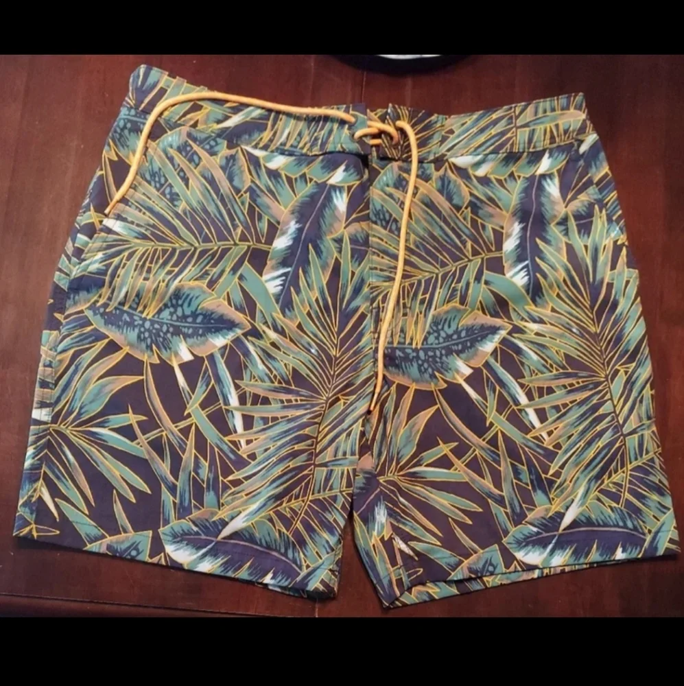 J.CREW BREAKER STRETCH SLIM BOARD SHORT 7